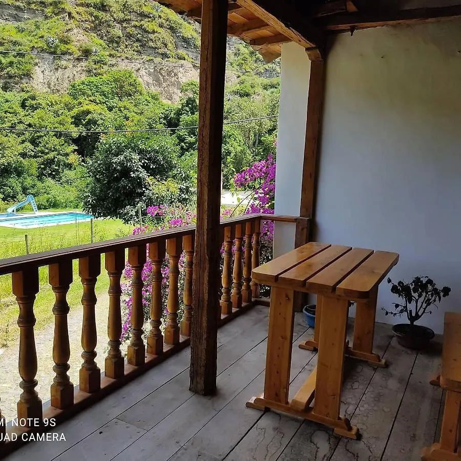 Casa Hacienda El Molino A Quito